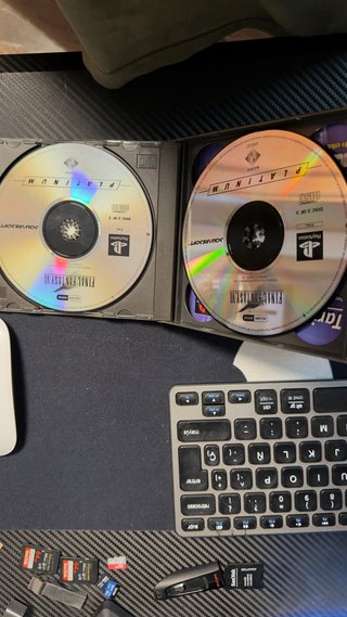 Final Fantasy VII PSX PAL 5 CDs y alundra