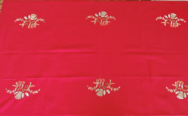 Mantel de Navidad Rojo y Dorado