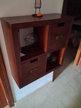 2 Estanterías de pared de madera