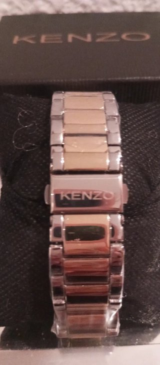 Reloj Kenzo Oro y Plata