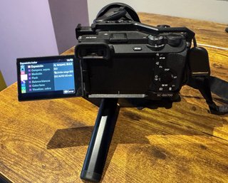 Camara de fotos sony a 6700