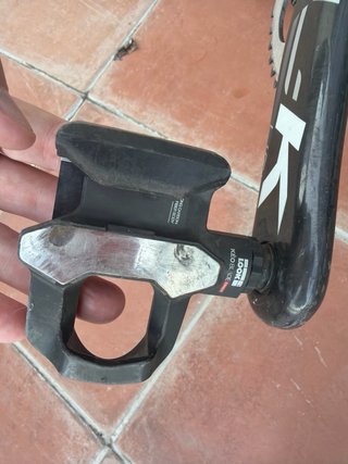 Bicicleta BH G6 Pro Carbon Zipp 404 L/XL