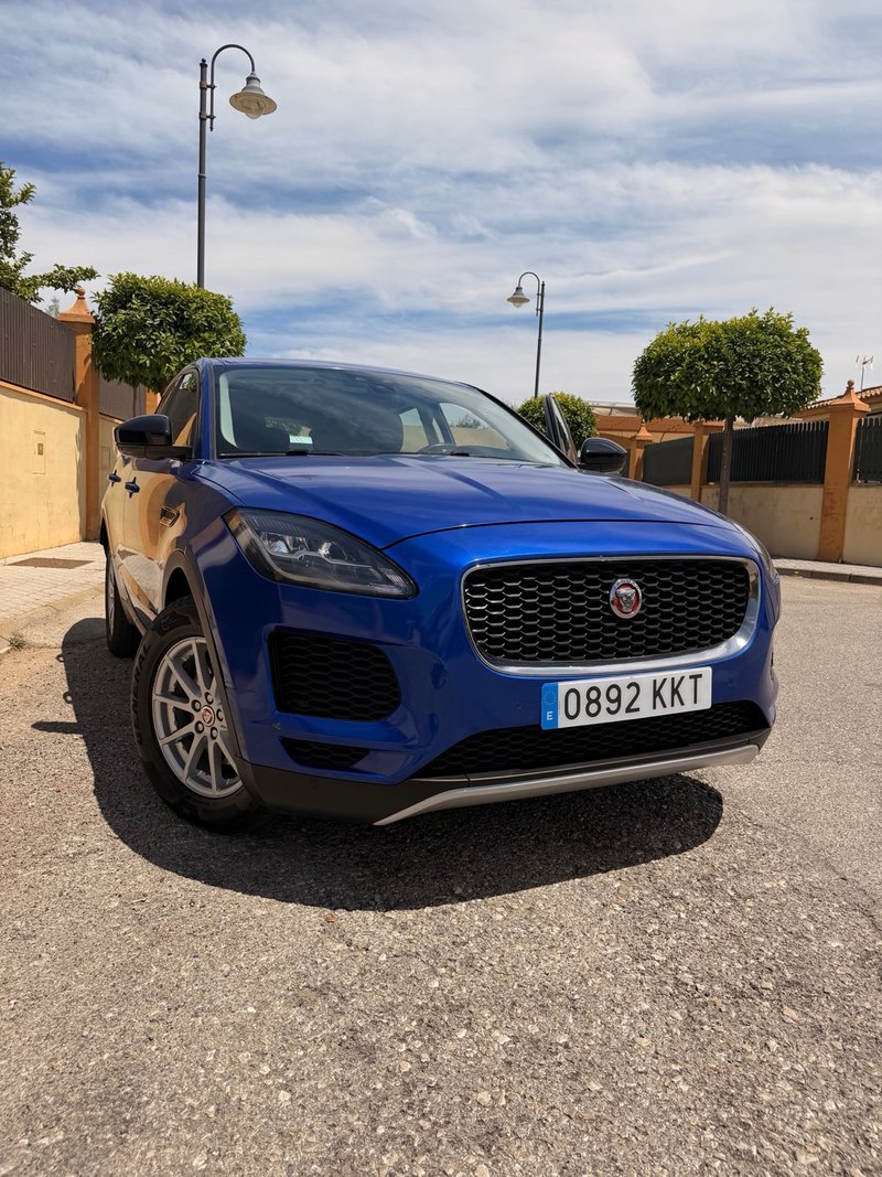 Jaguar E-Pace 2018 - foto 1