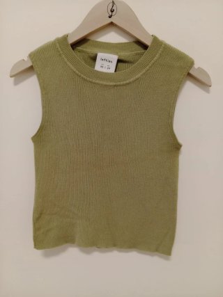 Camisa de punto verde empolvada talla xs