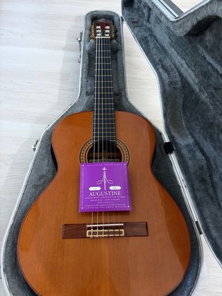 Guitarra Alhambra 9C