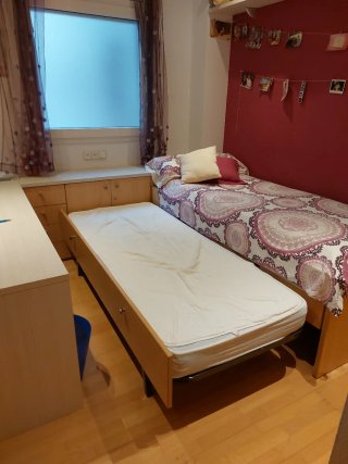 Cama nido de madera con cajones