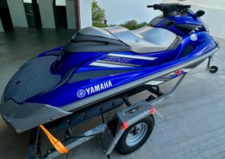 Moto de Agua Yamaha FZR SHO 1800-210 CV + REMOLQUE