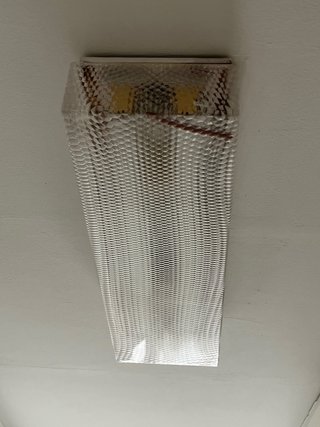 Plafón rectangular de cristal y plástico