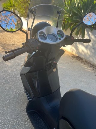Aprilia Scarabeo 500cc Maxi Scooter