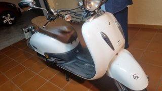 Moto Scooter Motobella 125cc 600 km