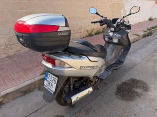 Moto Suzuki Burgman 150 cc