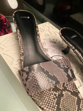 Sandalias Mango nuevas