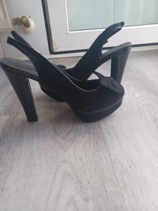 Zapatos de tacón negros con lazo T.38