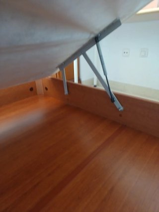 Canapé Pikolin 150x190 Madera