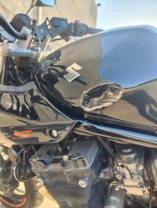 Suzuki Bandit 650 S Negra