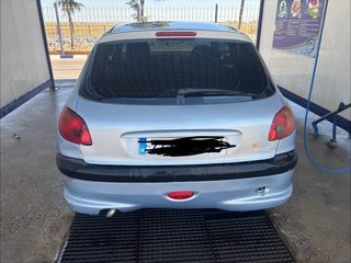 Peugeot 206 2003
