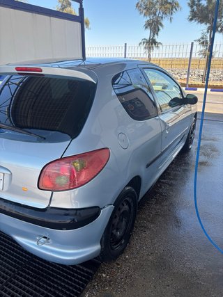 Peugeot 206 2003