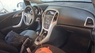Opel Astra 2014
