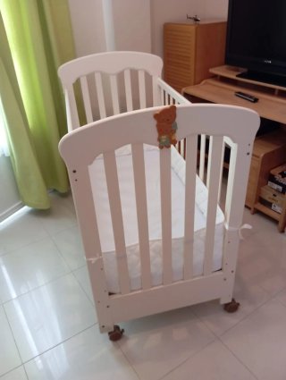 Cuna bebé 120x60 buen estado