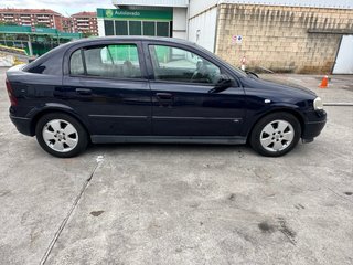 Opel Astra 2003