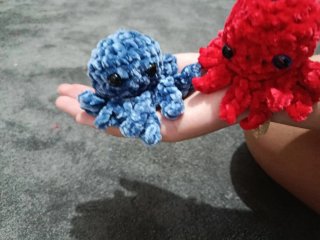 Colgante pulpo ganchillo