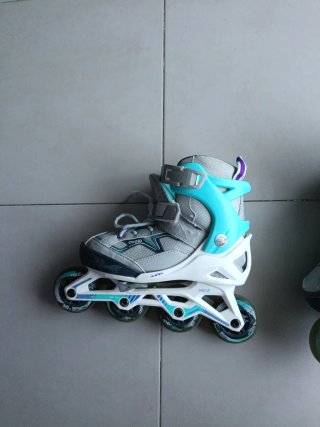 Patines grises en linea niña oxelo