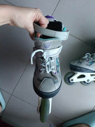 Patines grises en linea niña oxelo