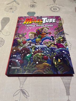 LIBRO MIKELTUBE BATTLE ROYALE