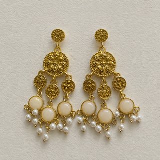Pendientes Largos Oro Filigrana y Perlas