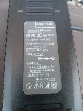 Adaptador Universal Coche TJ-022