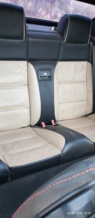 Volkswagen Eos 2011