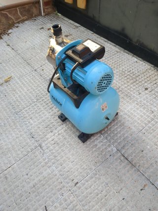 Bomba de presión pulmón de agua 220v