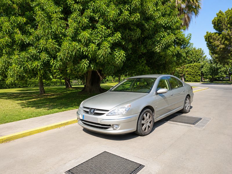 Peugeot 607 2006 - foto 1