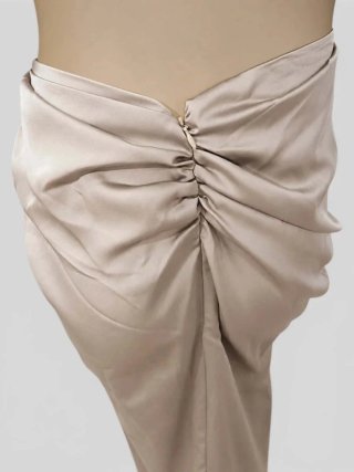 Falda Satinada Mujer. Nueva. Talla S (36)