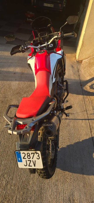 Honda Africa Twin 2017 Roja y Blanca