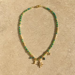 Collar Verde Cuentas Doradas Abalorios Celestial
