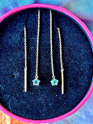 PAR PENDIENTES TOUS ORO 18k TOPACIOS CERTIFICADOS!