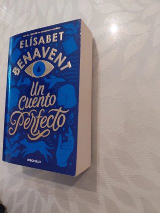 Un cuento perfecto