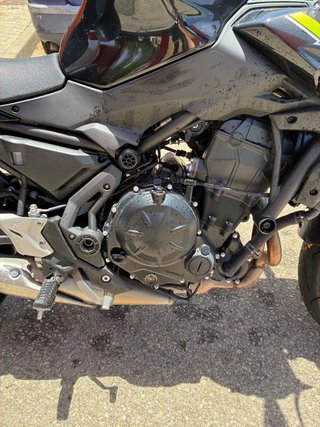 Kawasaki Z650 2024 LIMITADA