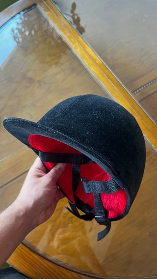 Casco jinete hípica