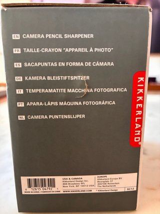 Affilatore per matite in stile fotocamera vintage