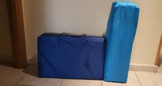 Cuna de viaje con colchón