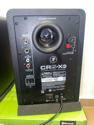 Mackie Cr5-xbt