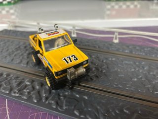 Nissan Patrol Scalextric STS Amarillo 173