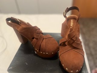 Tacones Camila's Marrones Talla 38