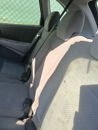 Nissan Almera 2005