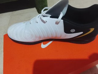 Zapatilla Fútbol Sala Nike talla 43