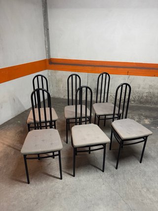 6 sillas de metal negras
