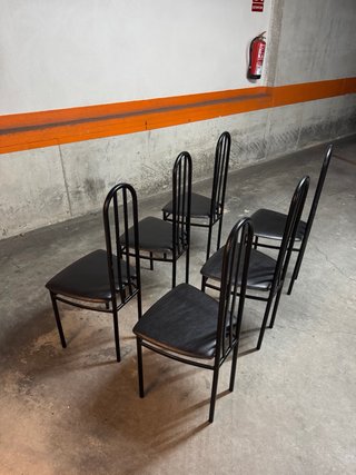 6 sillas de metal negras