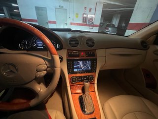 Mercedes-Benz  CLK 320